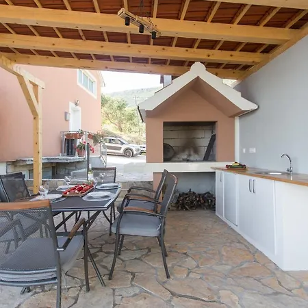 Modern With Heated Pool&sea View