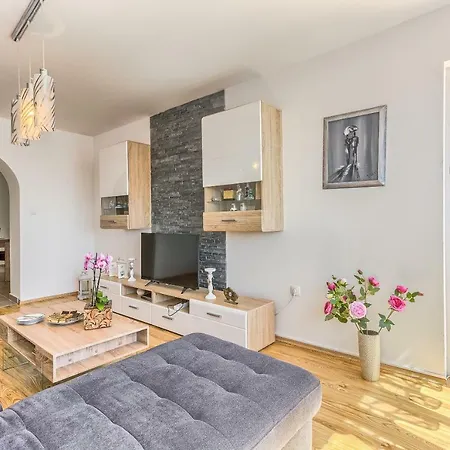 Modern With Heated Pool&sea View *