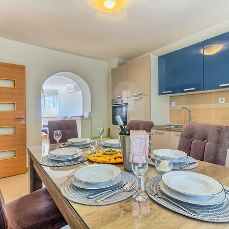 Modern With Heated Pool&sea View * Kaštela
