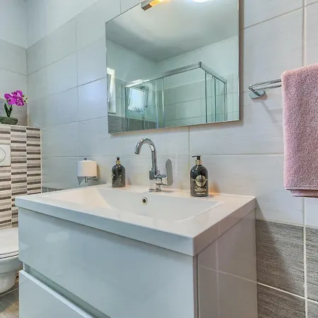 Modern With Heated Pool&sea View